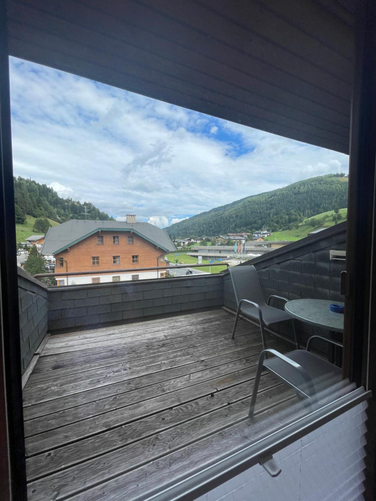 Restaurant-Pension Dorfwirt Bad Kleinkirchheim Εξωτερικό φωτογραφία