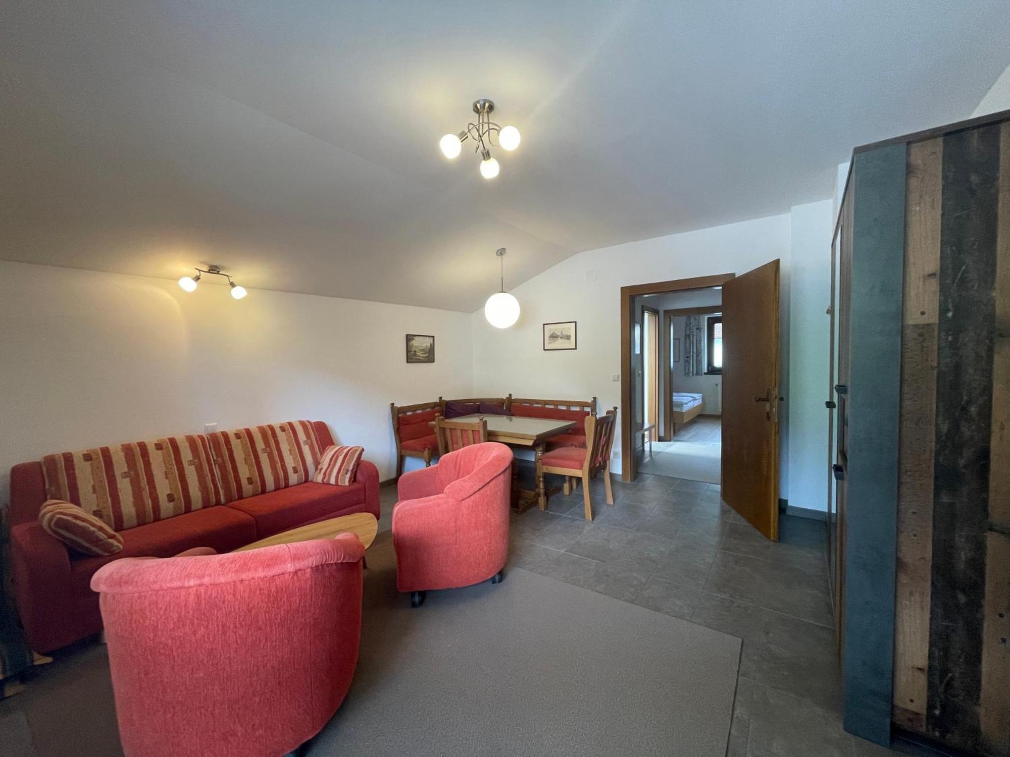 Restaurant-Pension Dorfwirt Bad Kleinkirchheim Εξωτερικό φωτογραφία