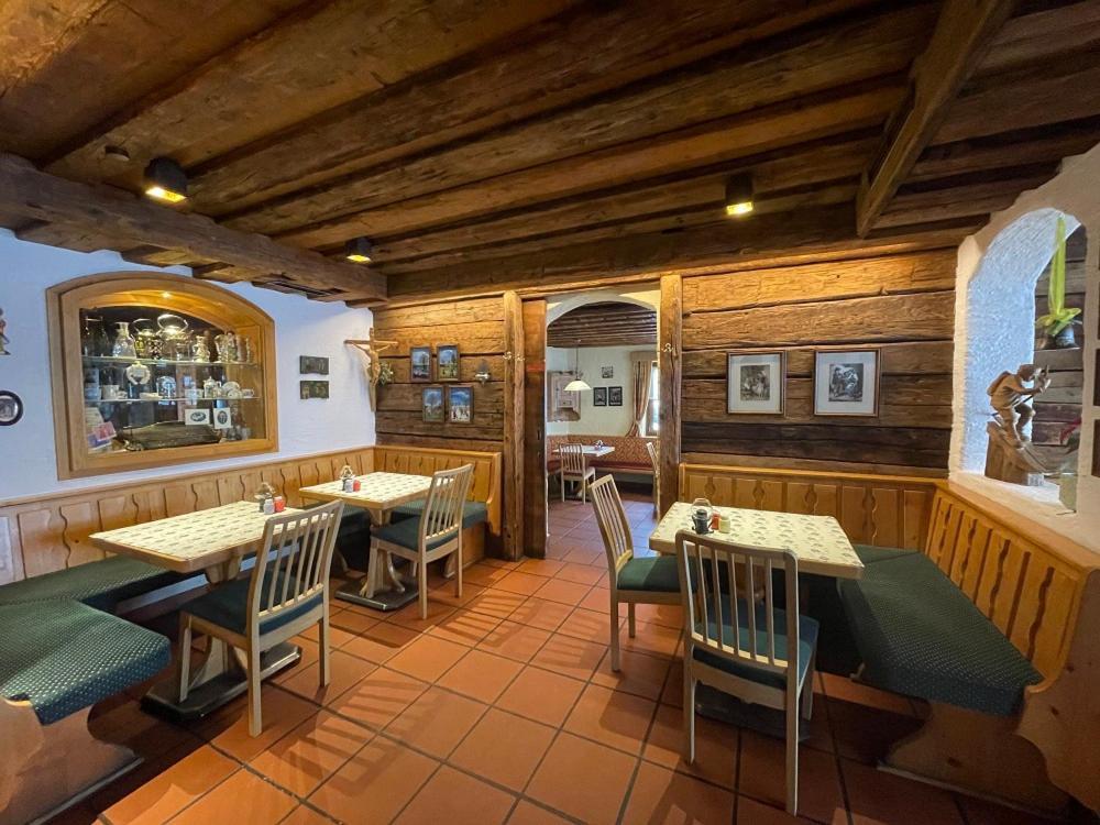 Restaurant-Pension Dorfwirt Bad Kleinkirchheim Εξωτερικό φωτογραφία
