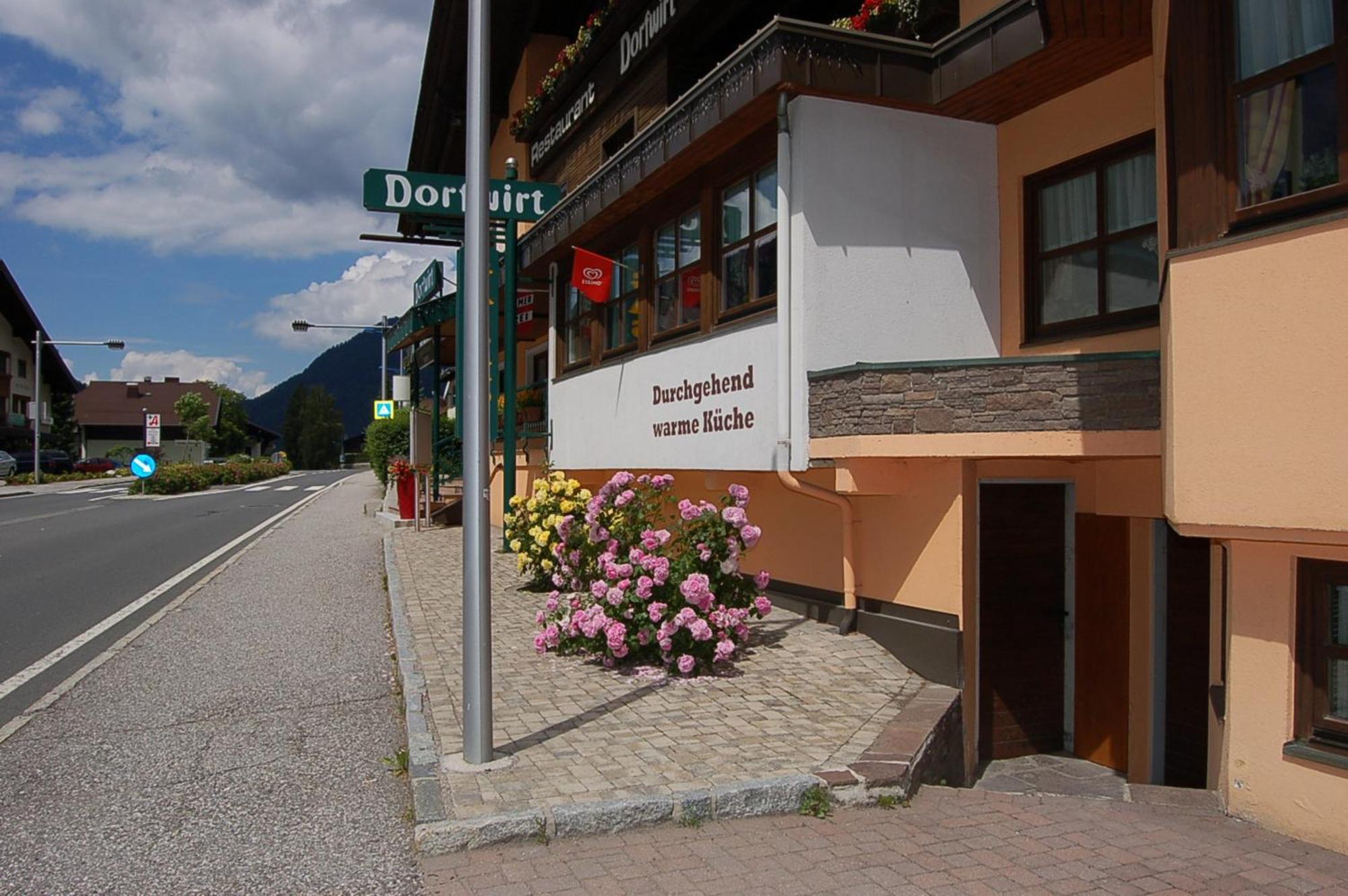 Restaurant-Pension Dorfwirt Bad Kleinkirchheim Εξωτερικό φωτογραφία